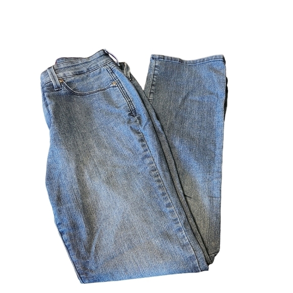 NYDJ Not Your Daughter’s Jeans mini boot  blue midrise straight leg denim Jeans - Picture 12 of 12